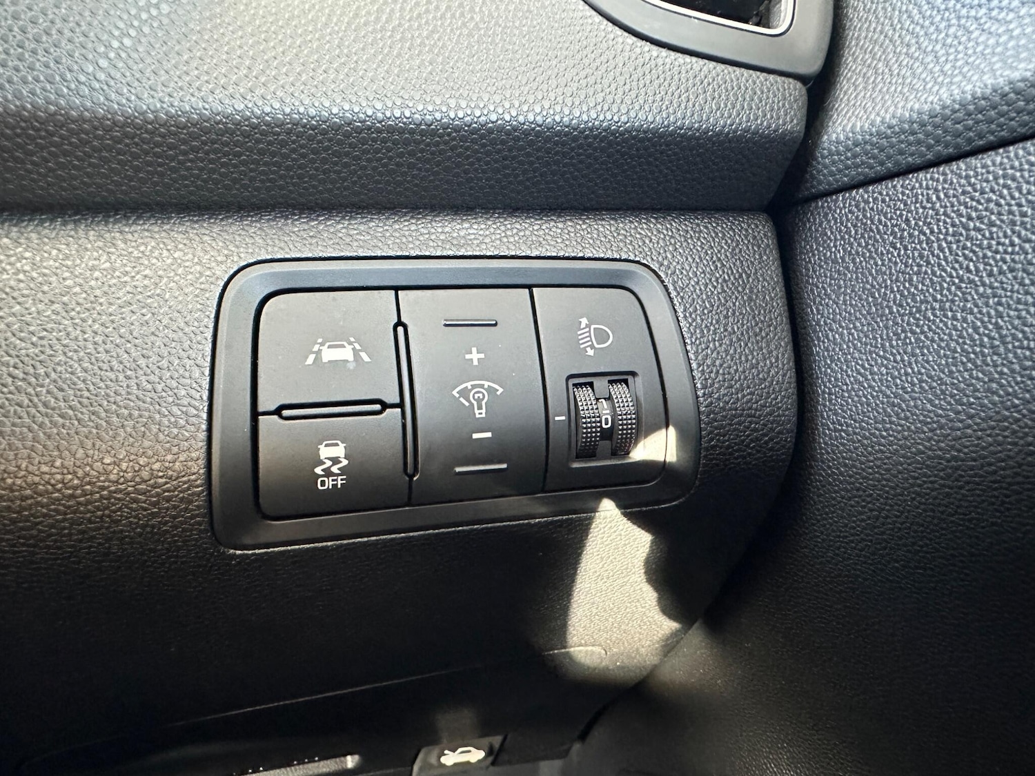 Used Hyundai i20 2020 for sale - 77229868: Photo 21