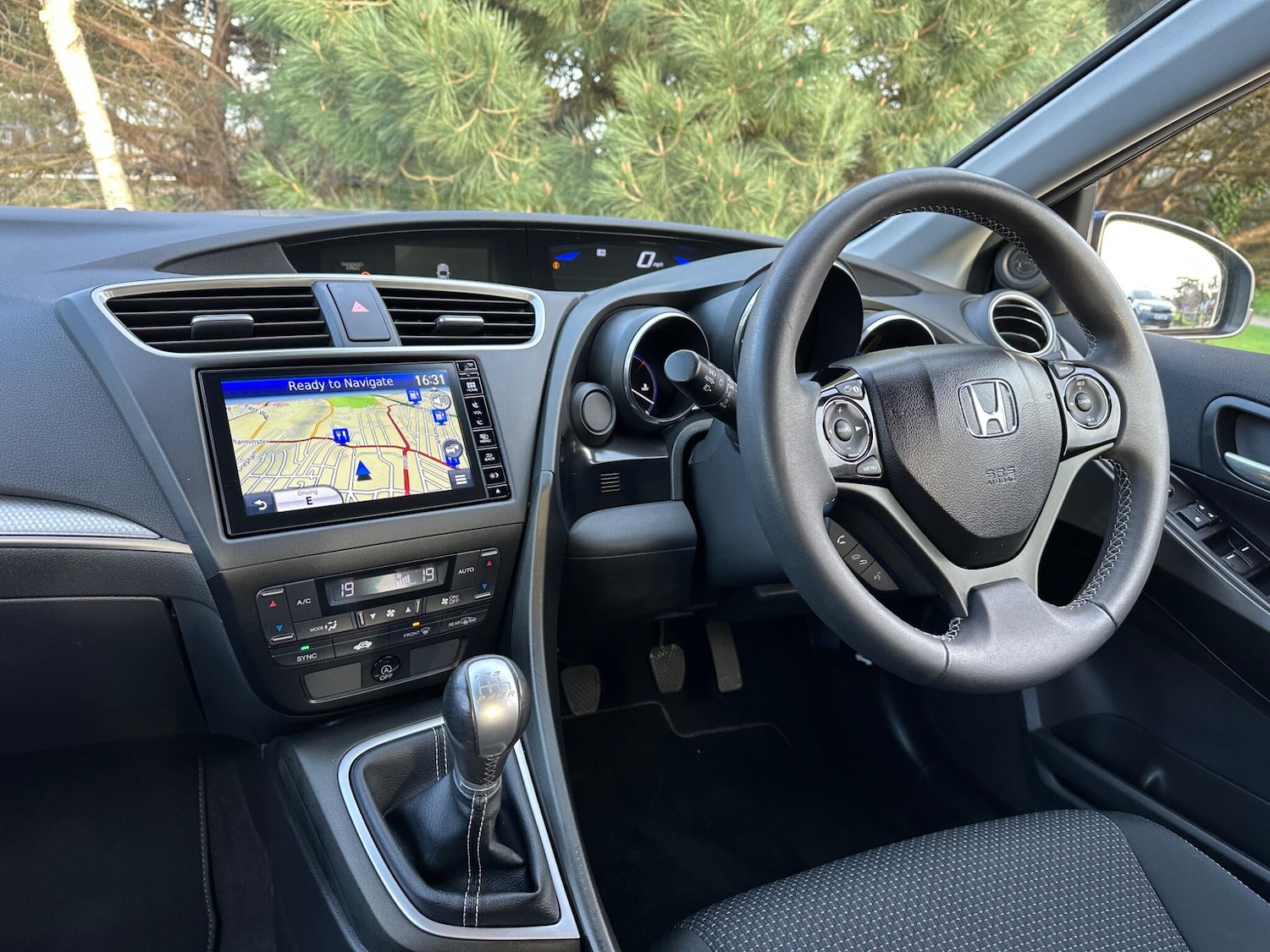 Used Honda Civic 2016 for sale - 77883319: Photo 8