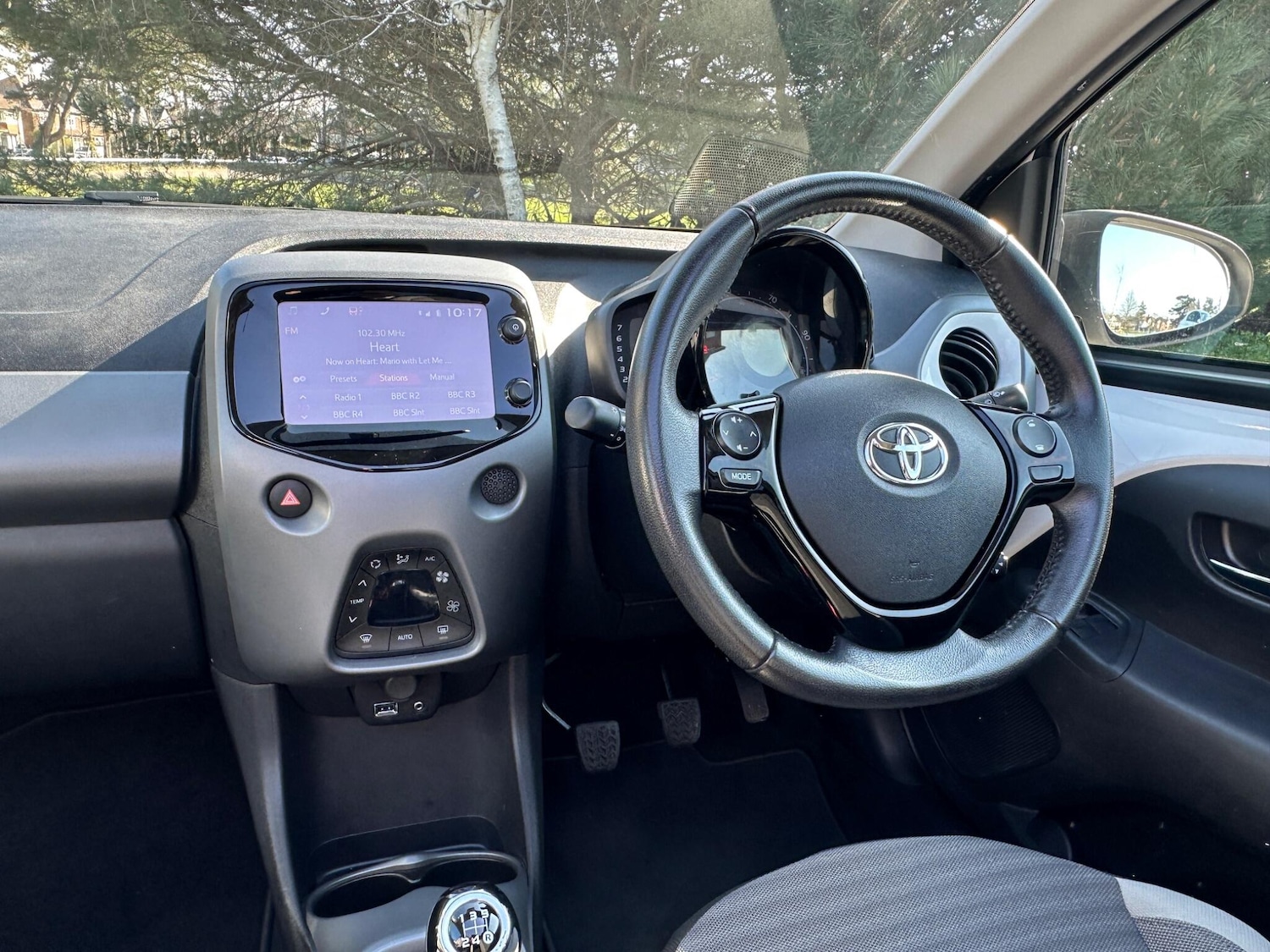 Used Toyota AYGO 2018 for sale - 77925847: Photo 11