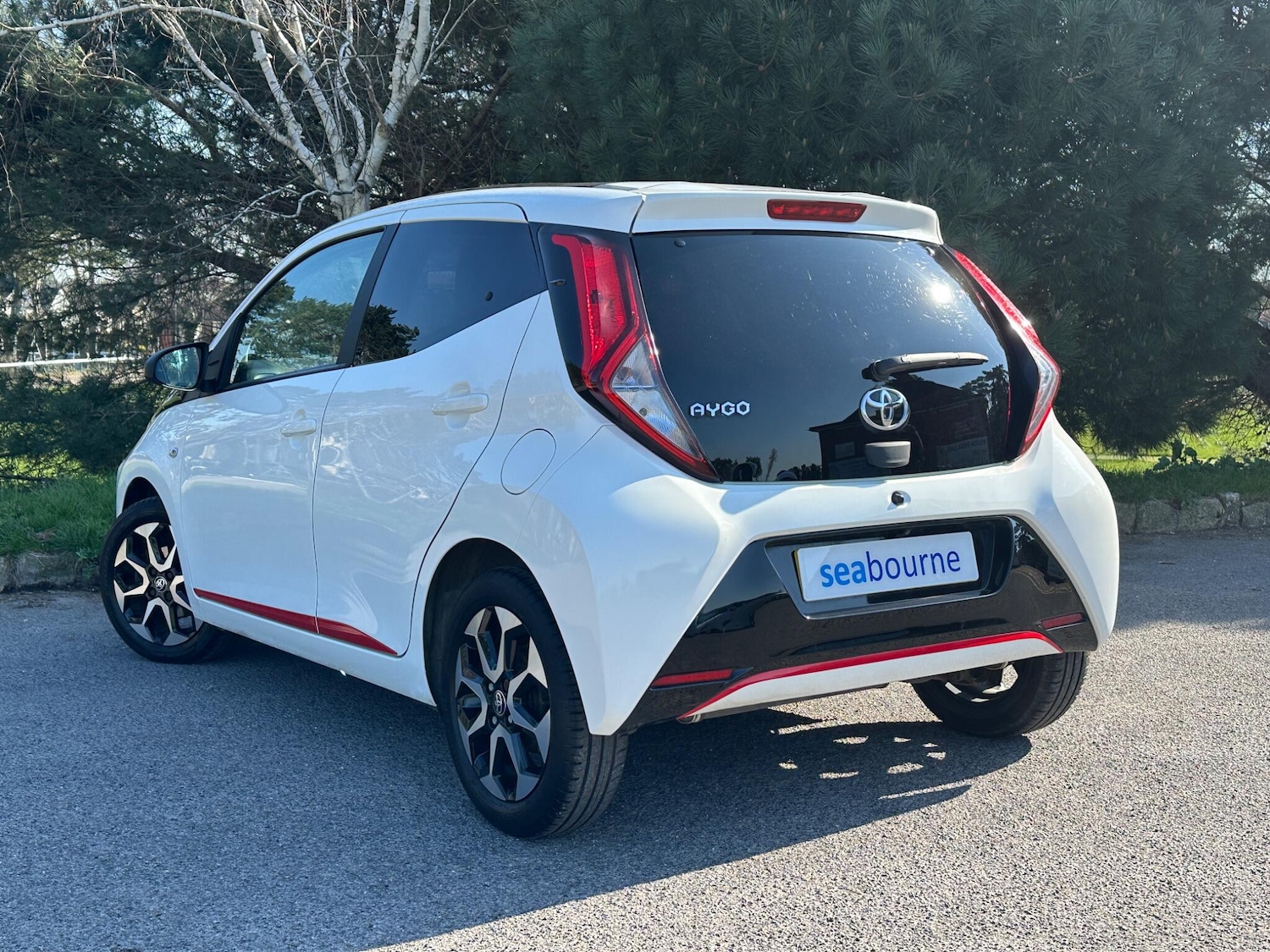 Used Toyota AYGO 2018 for sale - 77925847: Photo 24