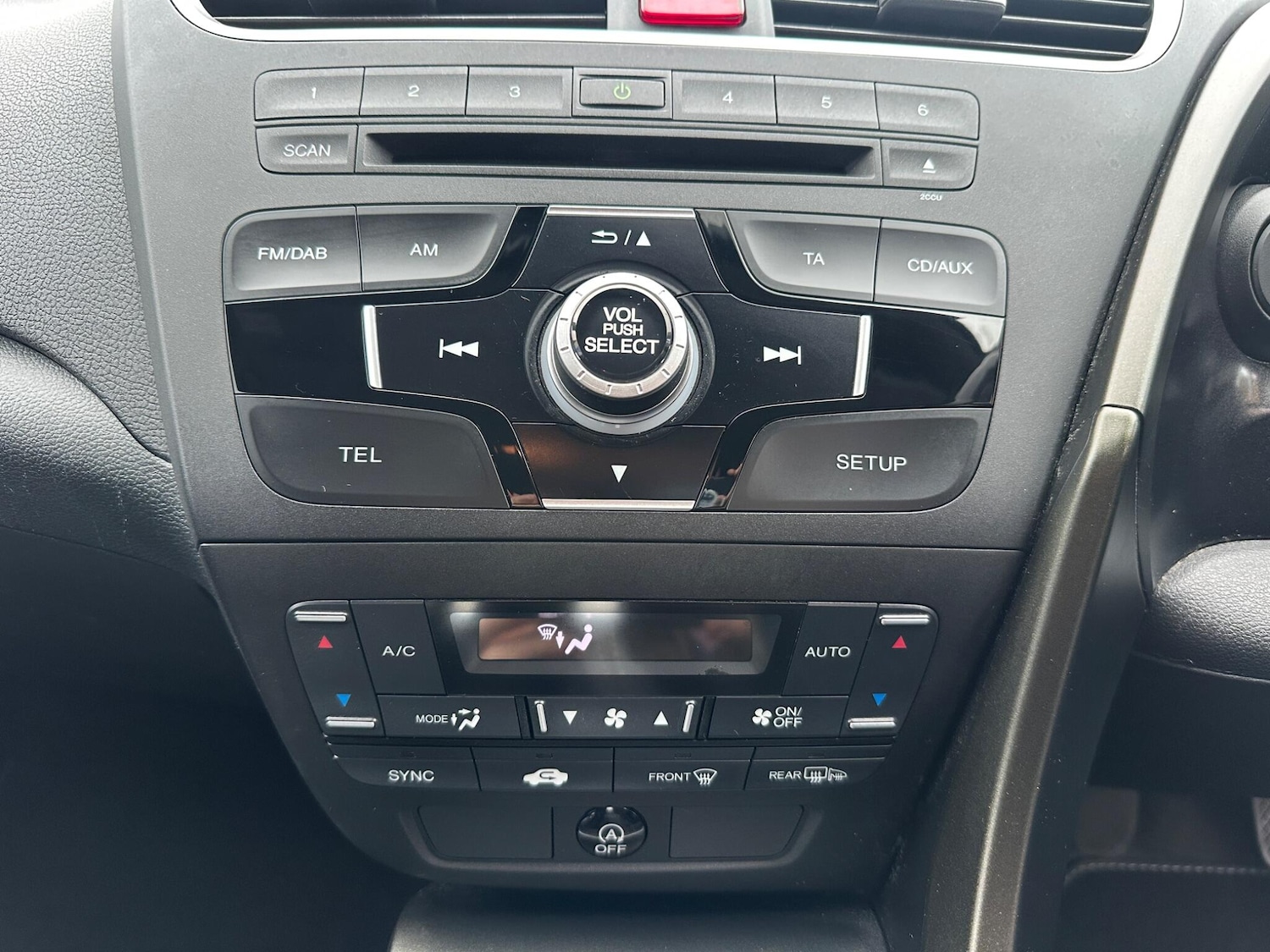 Used Honda Civic 2014 for sale - 77723430: Photo 12