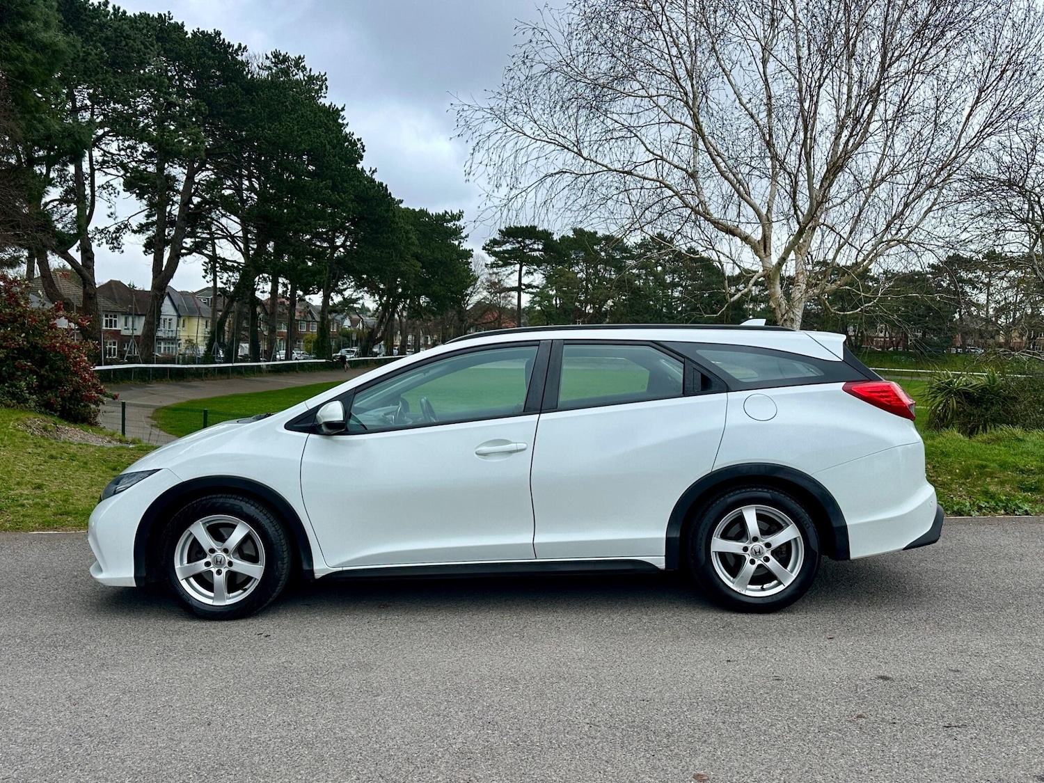 Used Honda Civic 2014 for sale - 77723430: Photo 4