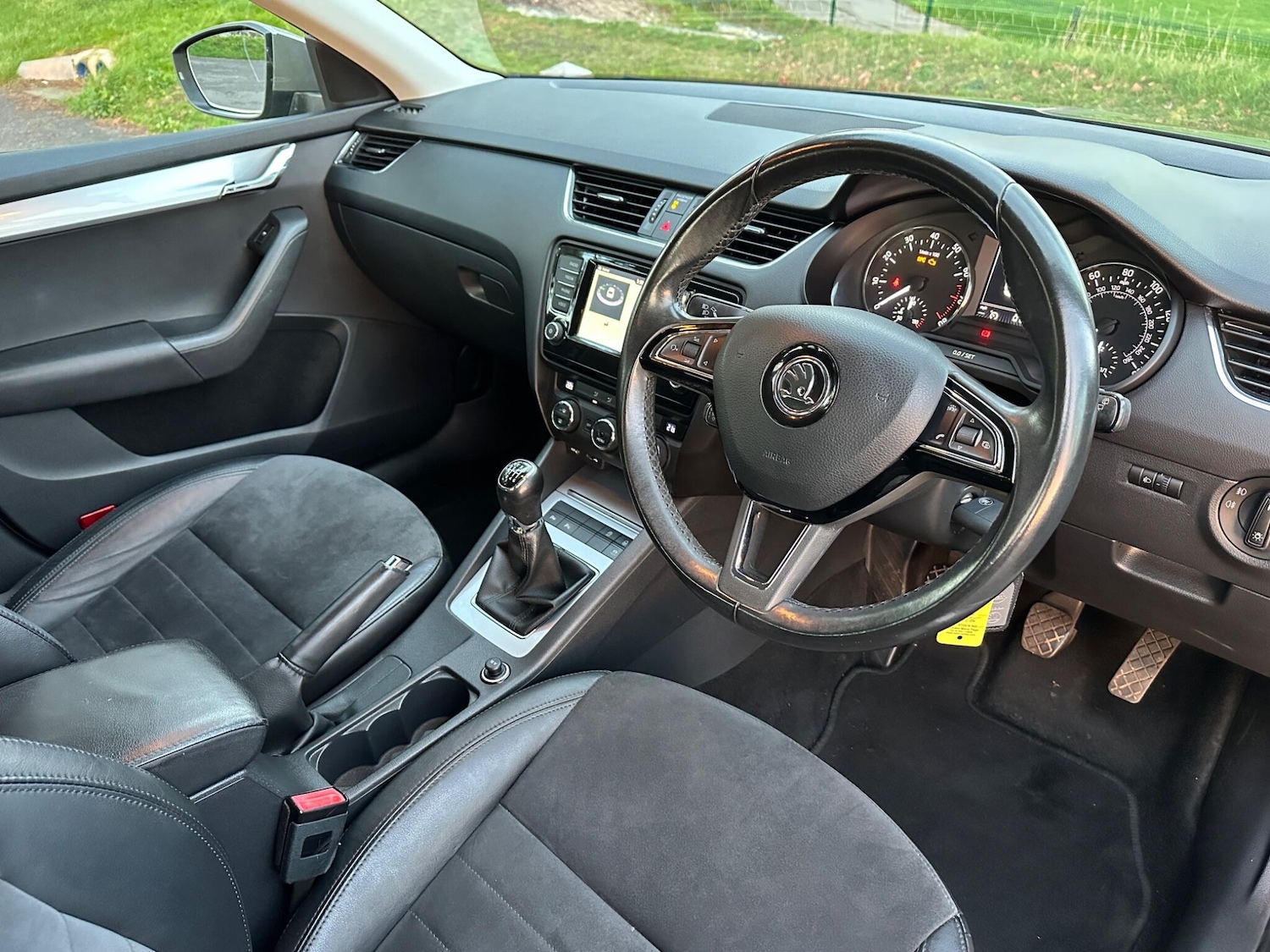 Used Skoda Octavia 2015 for sale - 76899550: Photo 9