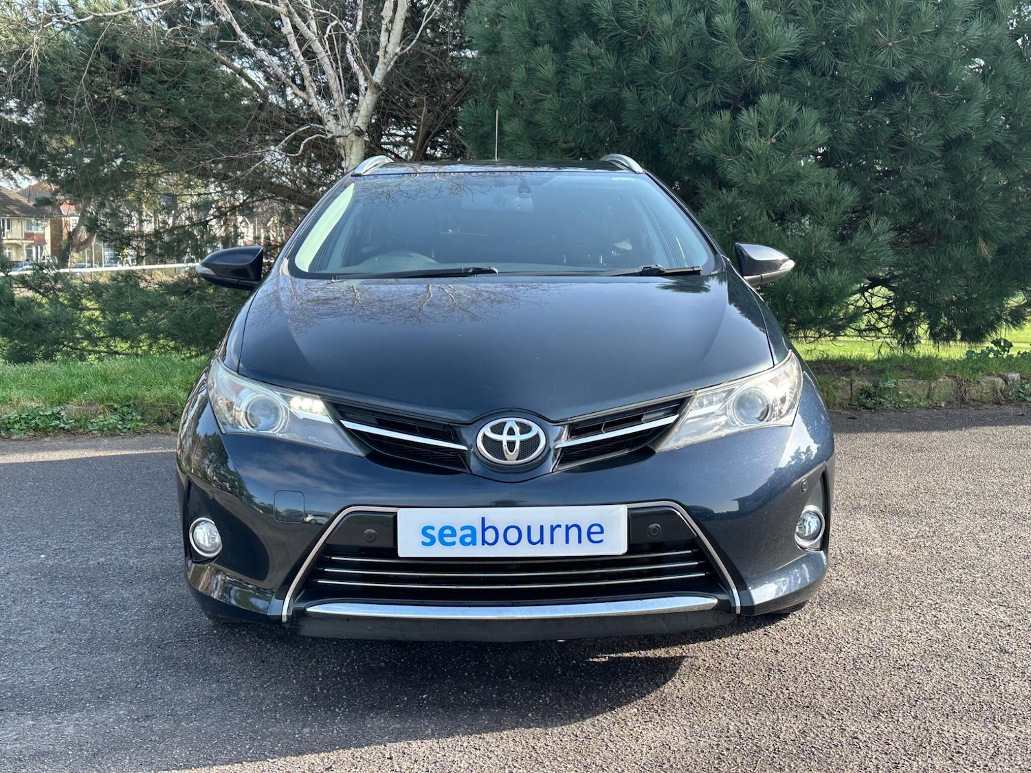 Used Toyota Auris 2014 for sale - 77683364: Photo 2