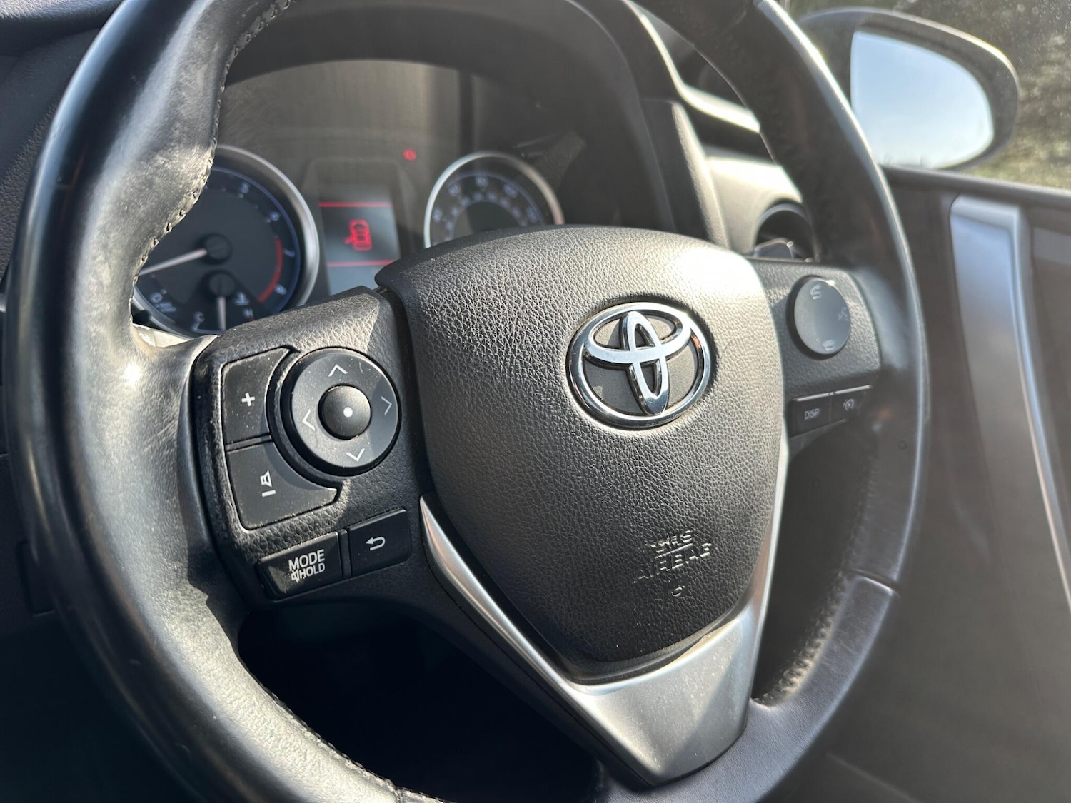 Used Toyota Auris 2014 for sale - 77683364: Photo 20