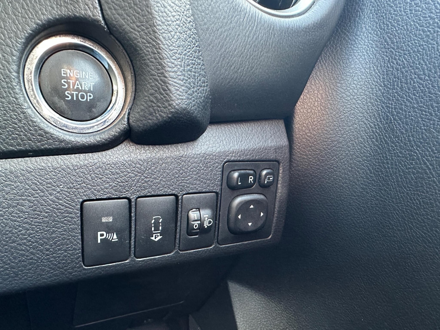 Used Toyota Auris 2014 for sale - 77683364: Photo 21