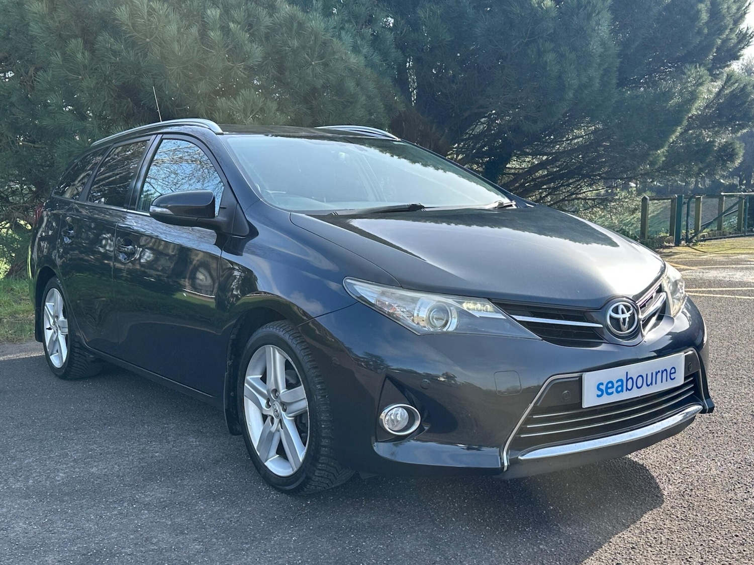 Used Toyota Auris 2014 for sale - 77683364: Photo 3