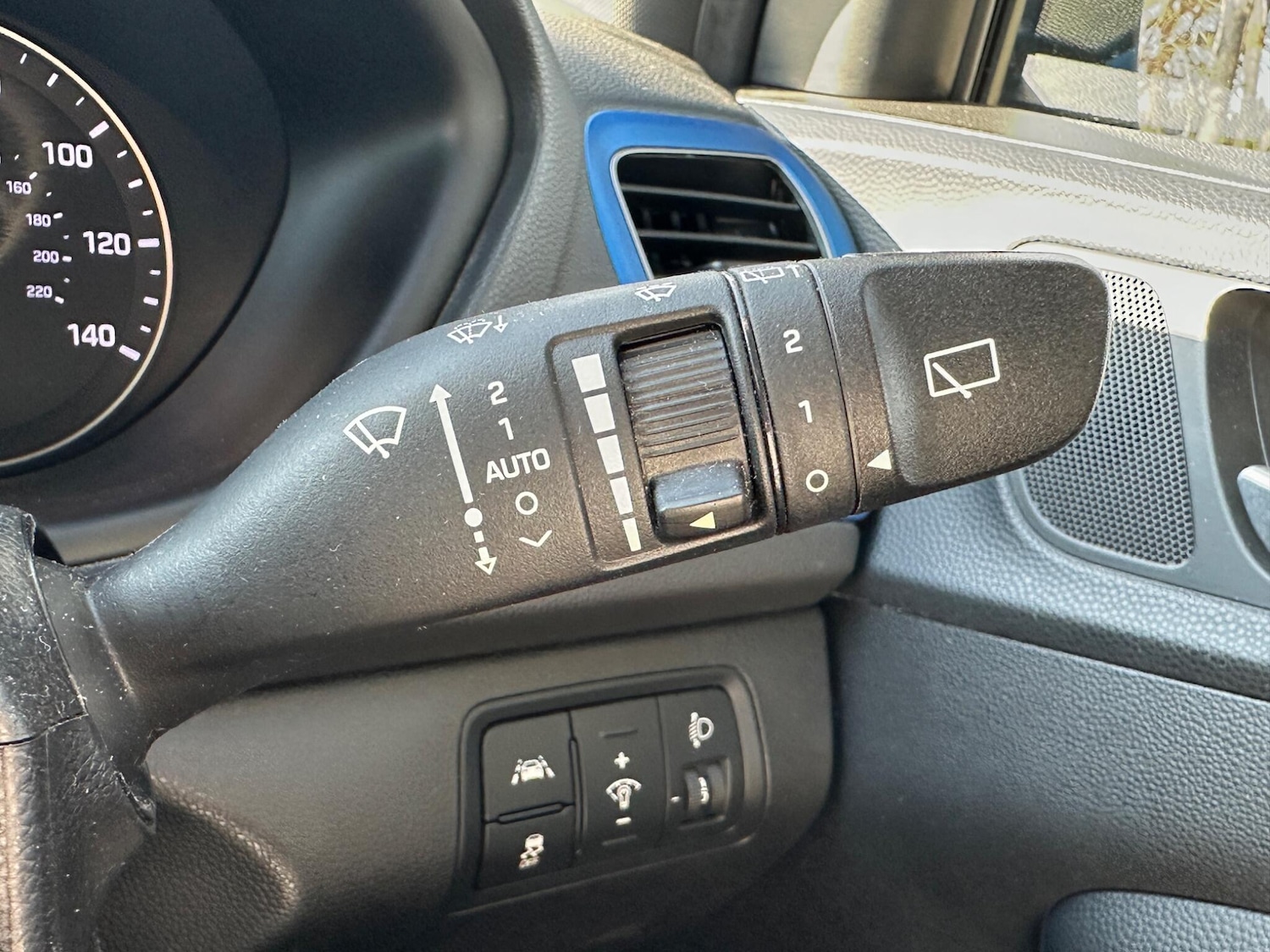 Used Hyundai i20 2016 for sale - 77737477: Photo 19