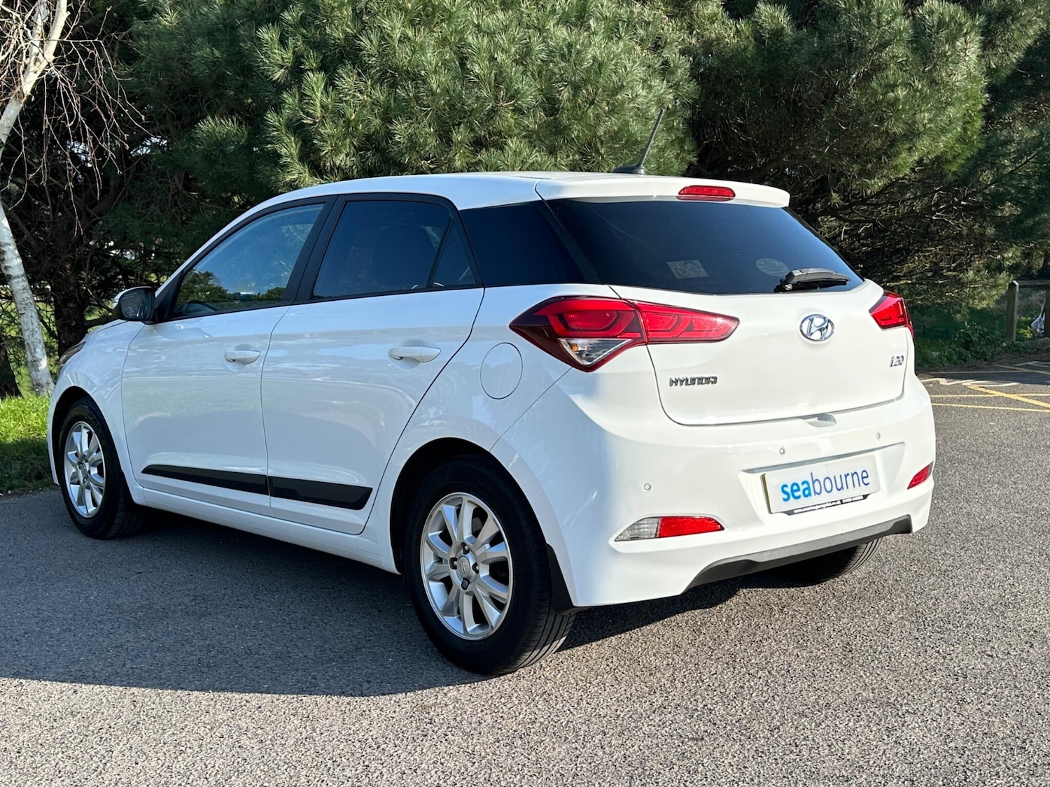 Used Hyundai i20 2016 for sale - 77737477: Photo 28