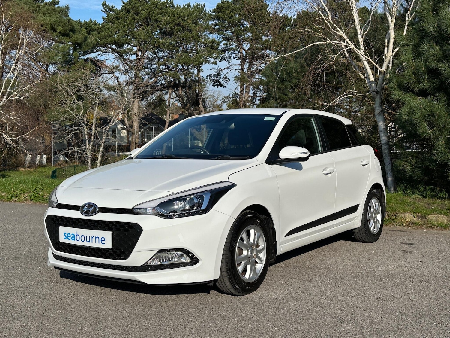Used Hyundai i20 2016 for sale - 77737477: Photo 5