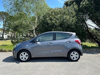 Used Hyundai i10 2015 for sale - 78429761: Photo