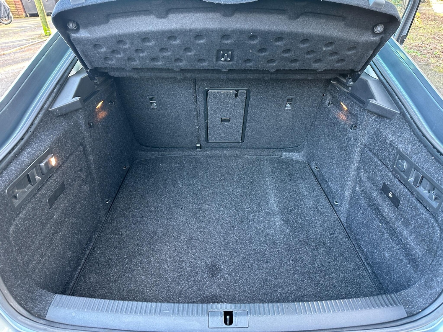 Used Skoda Superb 2017 for sale - 77455893: Photo 31