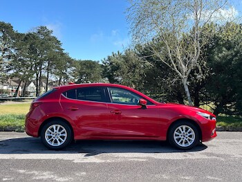 Used Mazda Mazda3 2017 for sale - 78260620: Photo