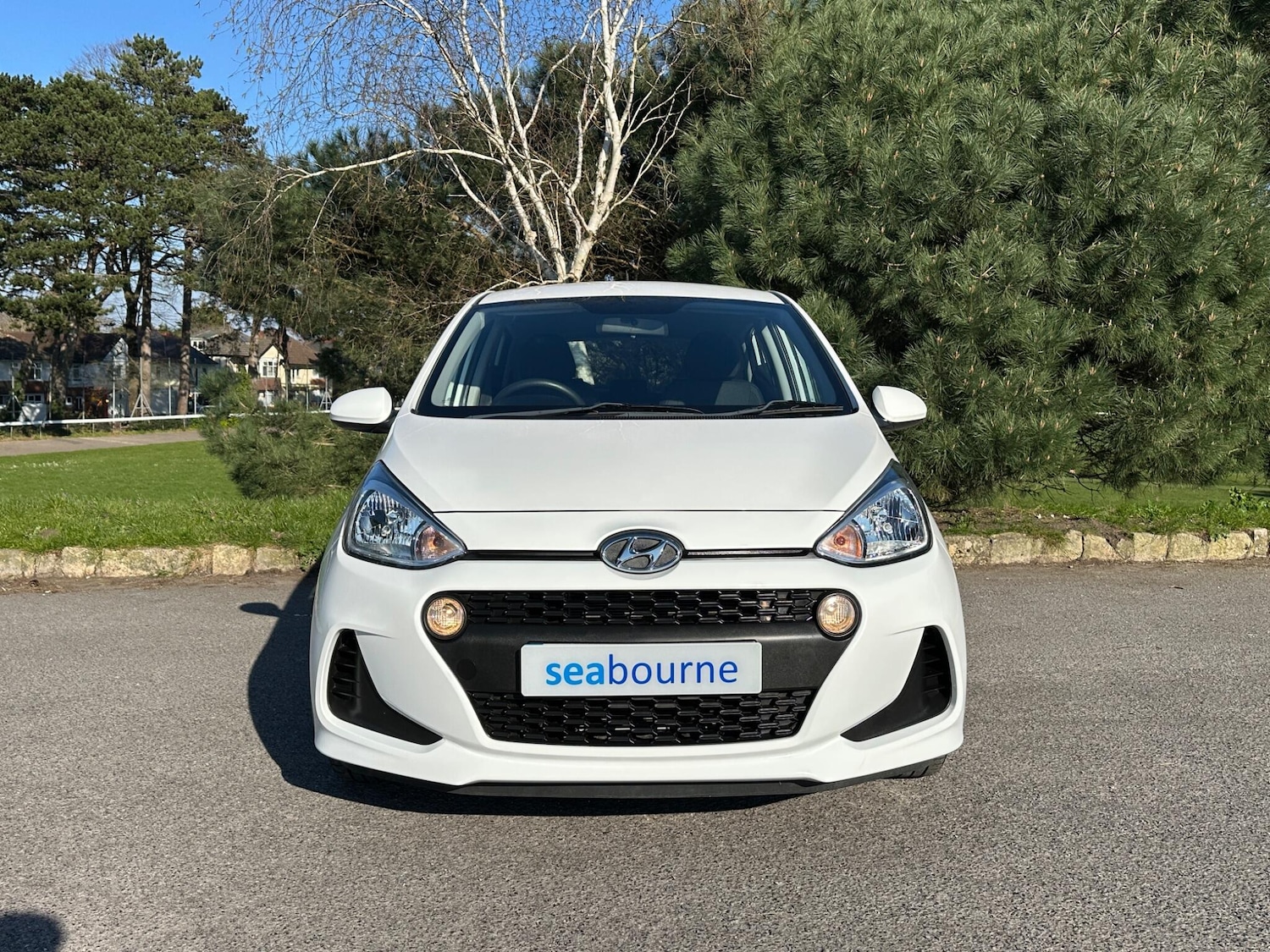 Used Hyundai i10 2018 for sale - 77970281: Photo 2