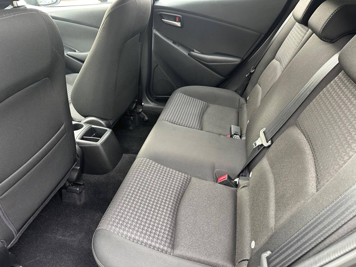 Used Mazda Mazda2 for sale - 77511429: Photo 13