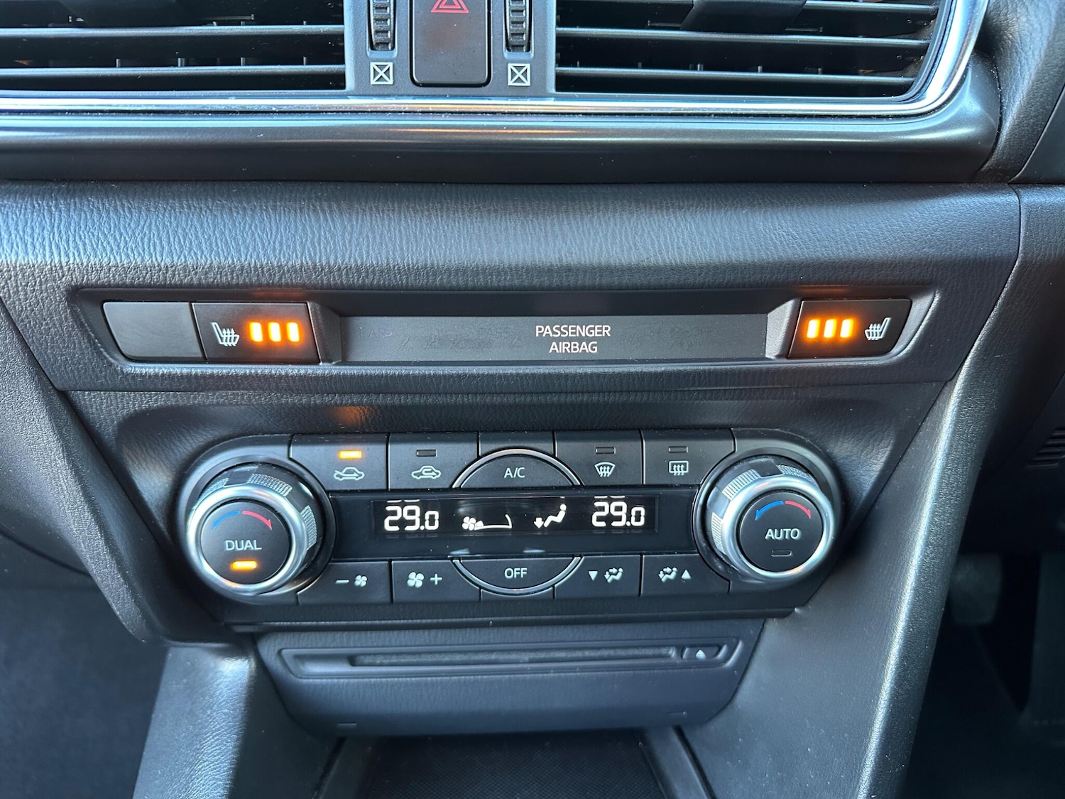 Used Mazda Mazda3 2018 for sale - 76689441: Photo 14