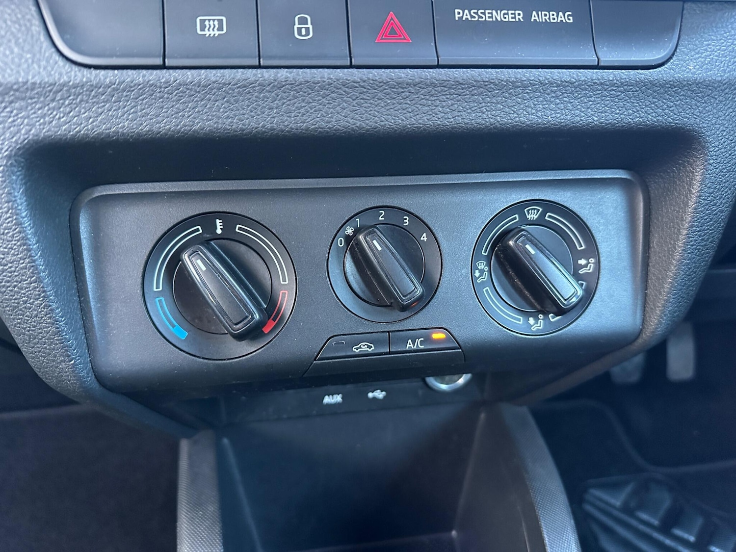 Used Skoda Fabia 2015 for sale - 76997780: Photo 15