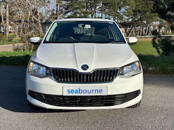 Used Skoda Fabia 2015 for sale - 76997780: Photo