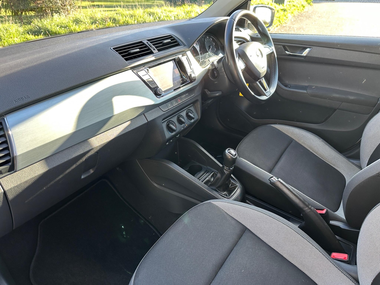 Used Skoda Fabia 2015 for sale - 76997780: Photo 9