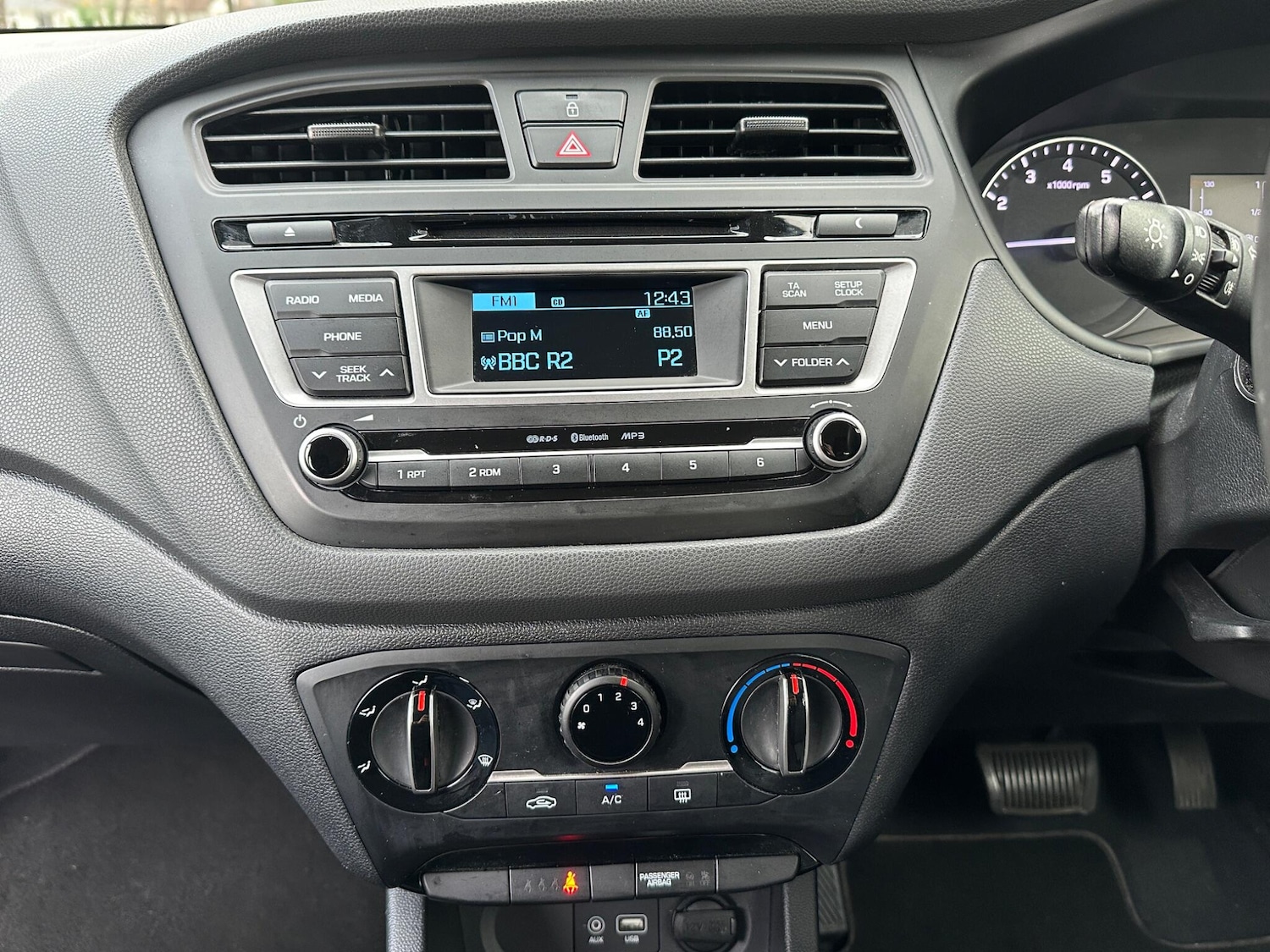 Used Hyundai i20 2018 for sale - 76691170: Photo 15