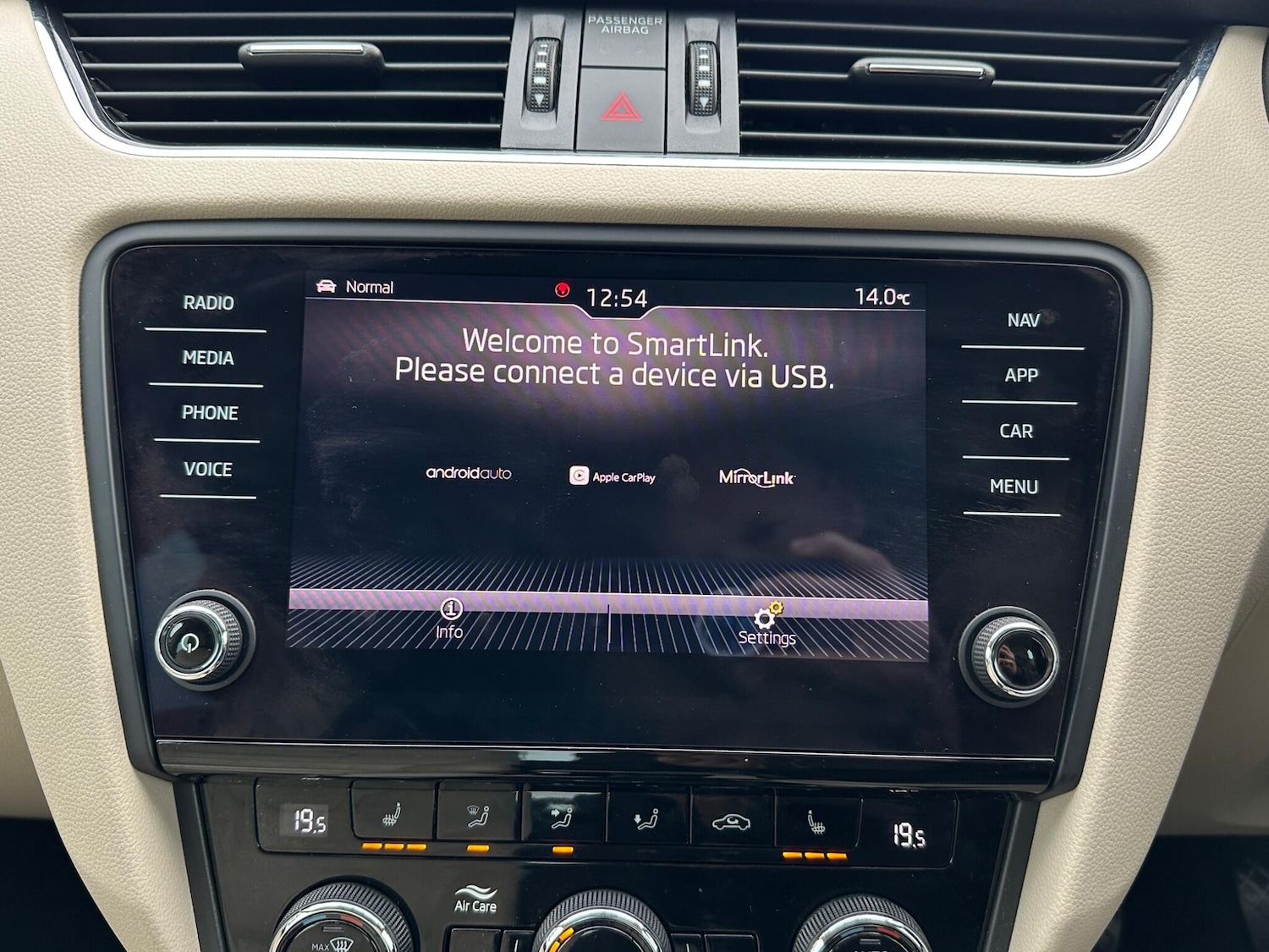 Used Skoda Octavia 2018 for sale - 76691166: Photo 18