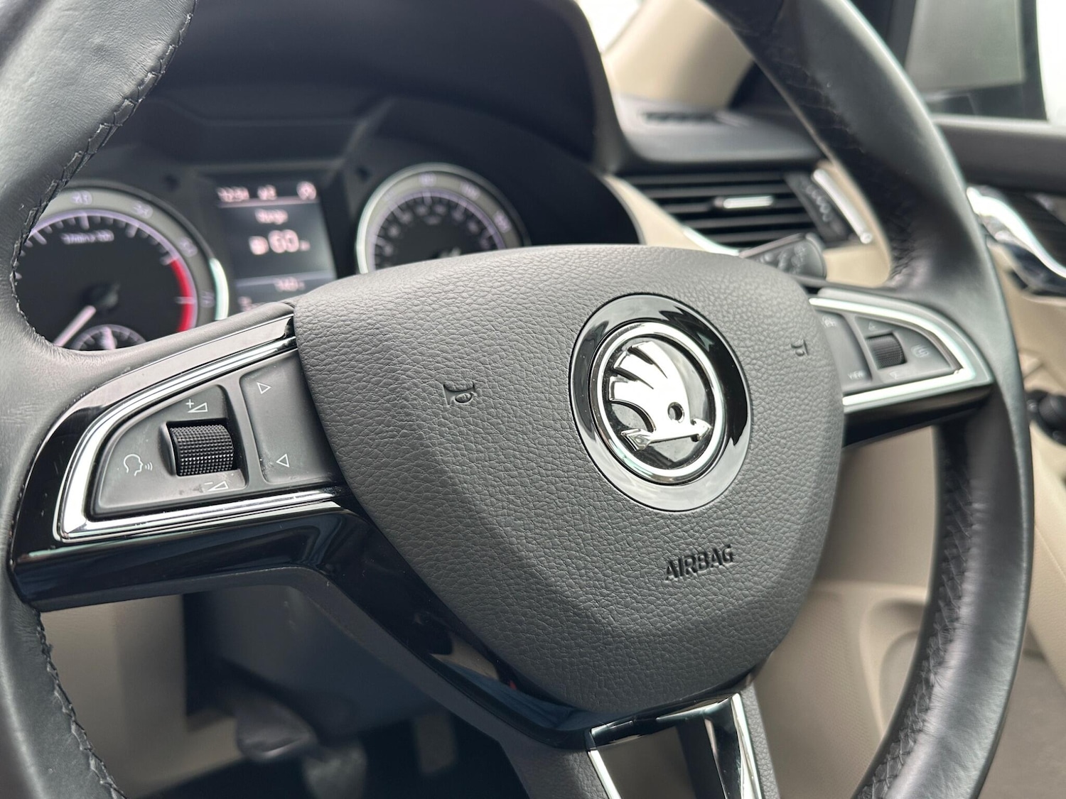 Used Skoda Octavia 2018 for sale - 76691166: Photo 24