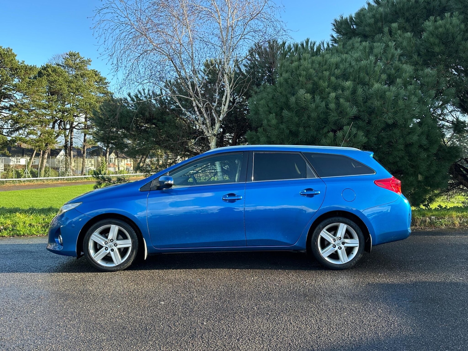 Used Toyota Auris 2014 for sale - 77202939: Photo 4
