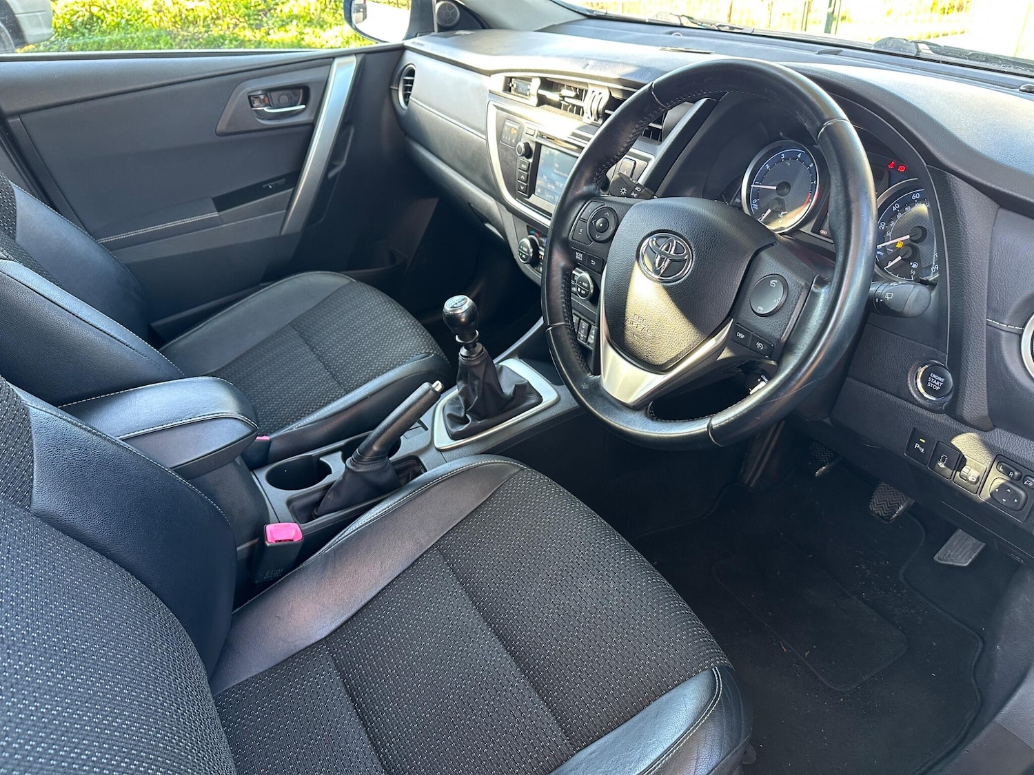 Used Toyota Auris 2014 for sale - 77202939: Photo 8