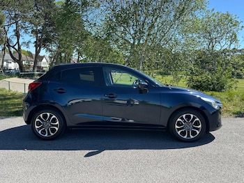 Used Mazda Mazda2 2016 for sale - 78447394: Photo