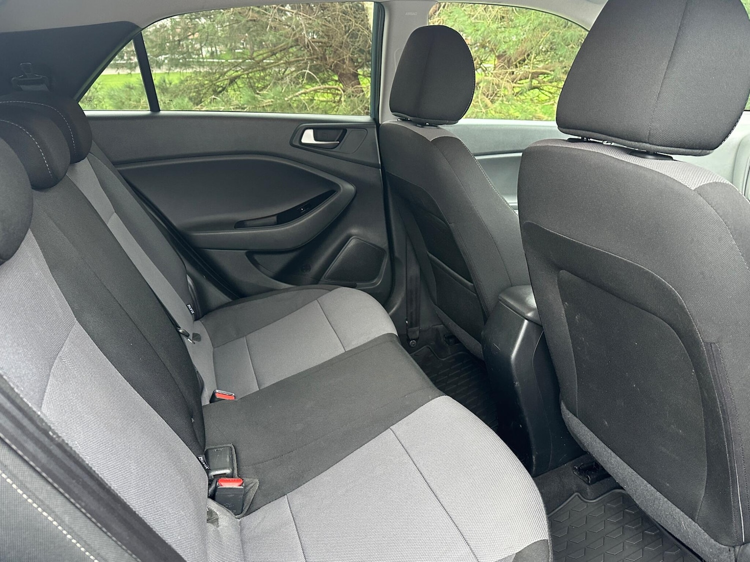 Used Hyundai i20 2017 for sale - 77704611: Photo 10