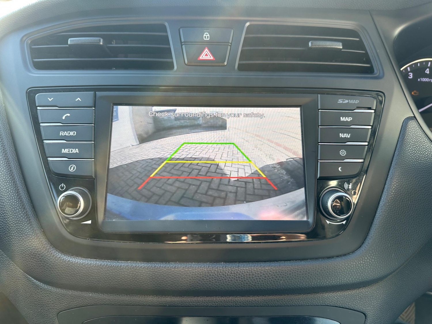 Used Hyundai i20 2017 for sale - 77704611: Photo 17