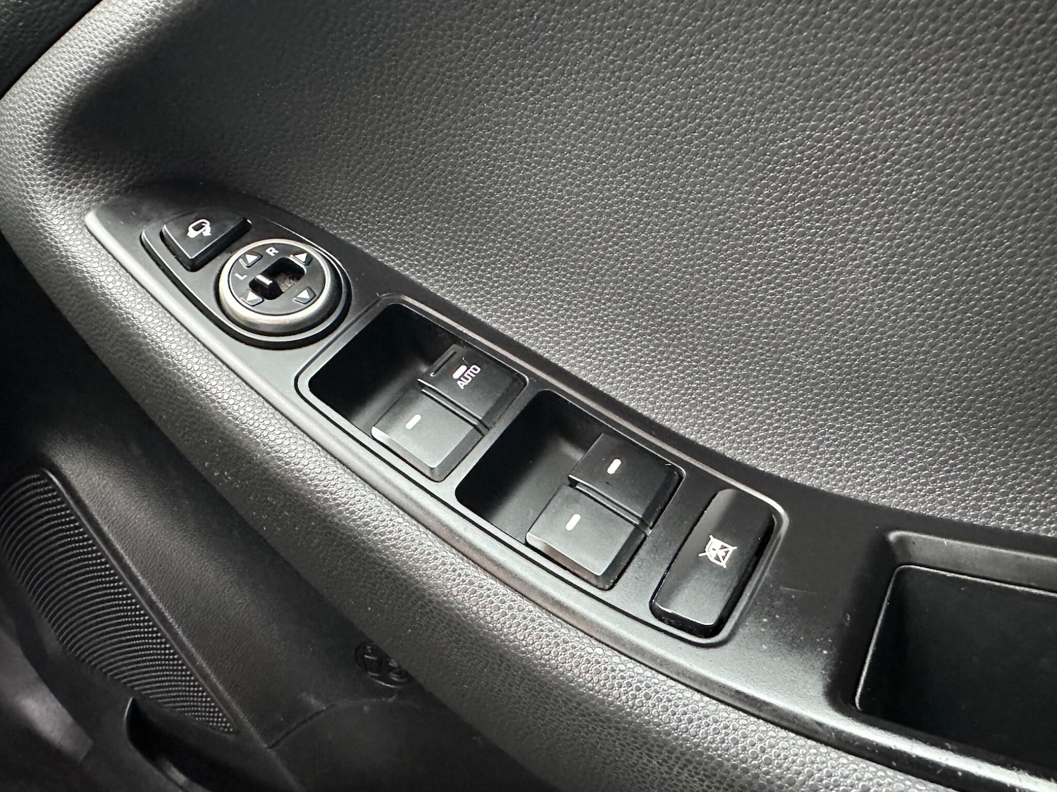 Used Hyundai i20 2017 for sale - 77704611: Photo 20