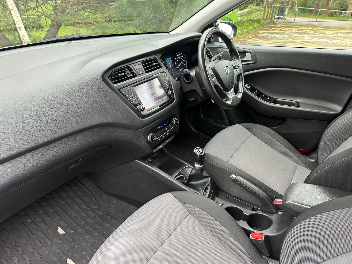 Used Hyundai i20 2017 for sale - 77704611: Photo 7