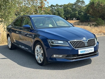 Used Skoda Superb 2017 for sale - 79303607: Photo