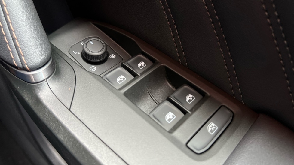 Used Cupra Leon 2025 for sale - 76025268: Photo 39