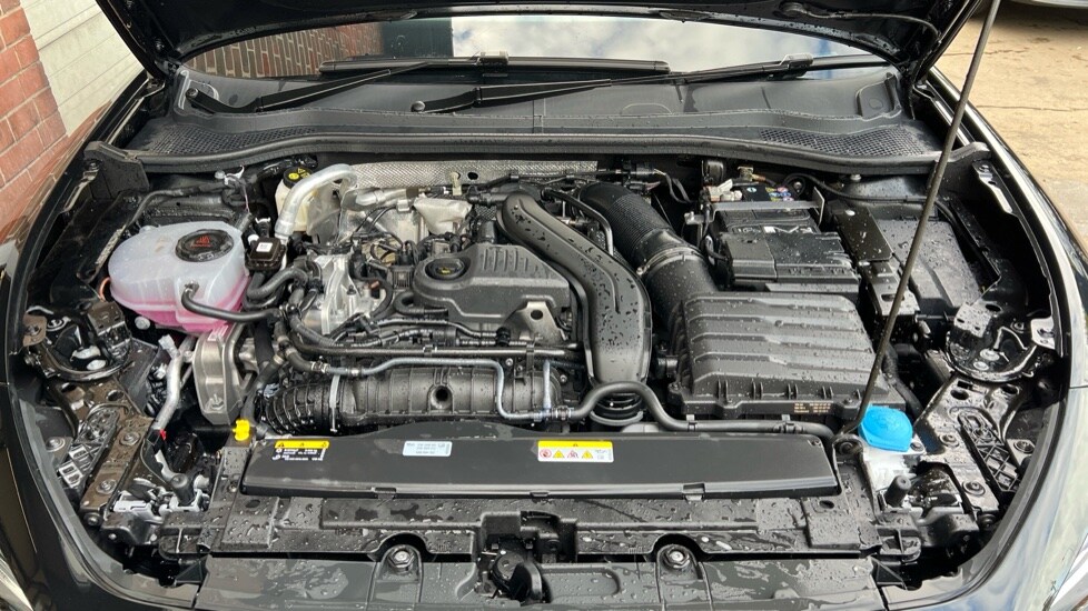 Used SEAT Leon 2025 for sale - 76556893: Photo 17