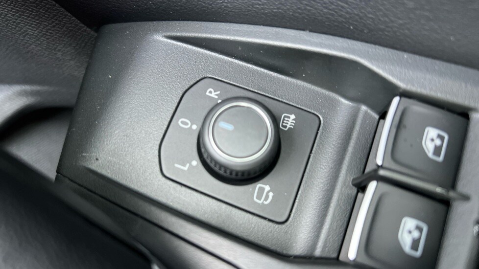 Used SEAT Leon 2025 for sale - 76556893: Photo 36