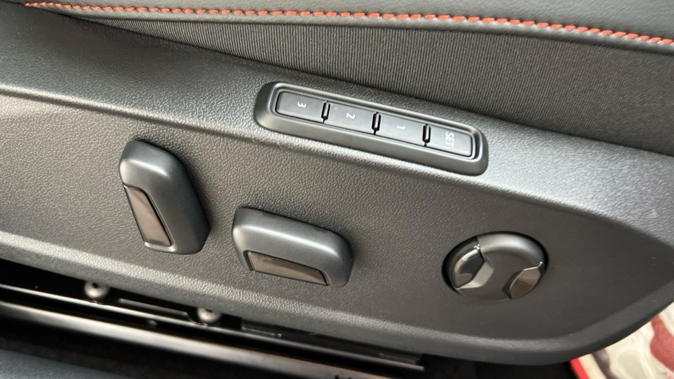 Used SEAT Leon 2025 for sale - 76556893: Photo 42