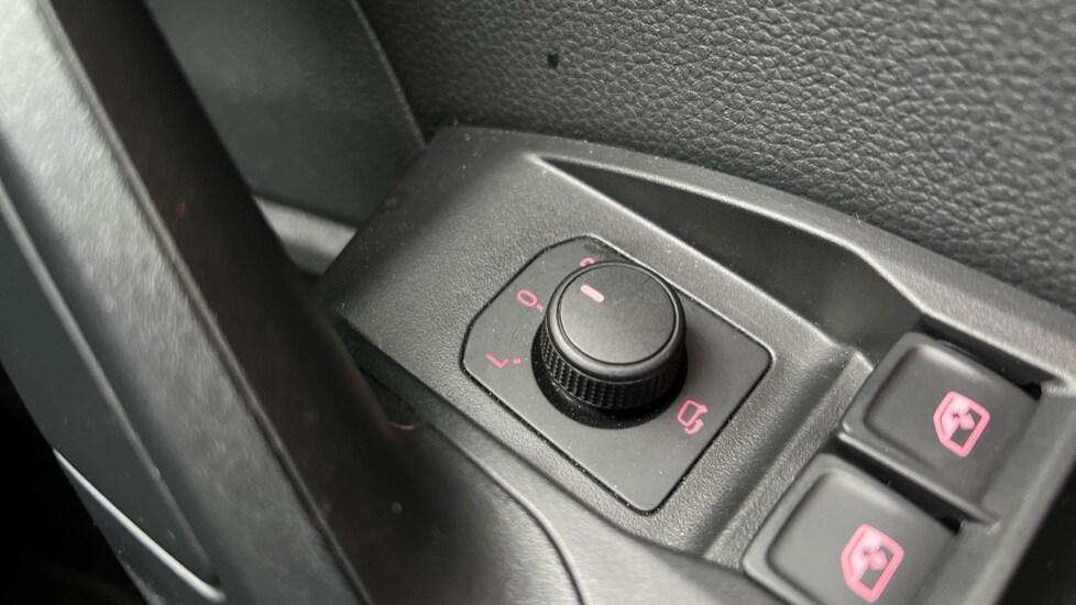 Used SEAT Ibiza 2024 for sale - 76086744: Photo 31