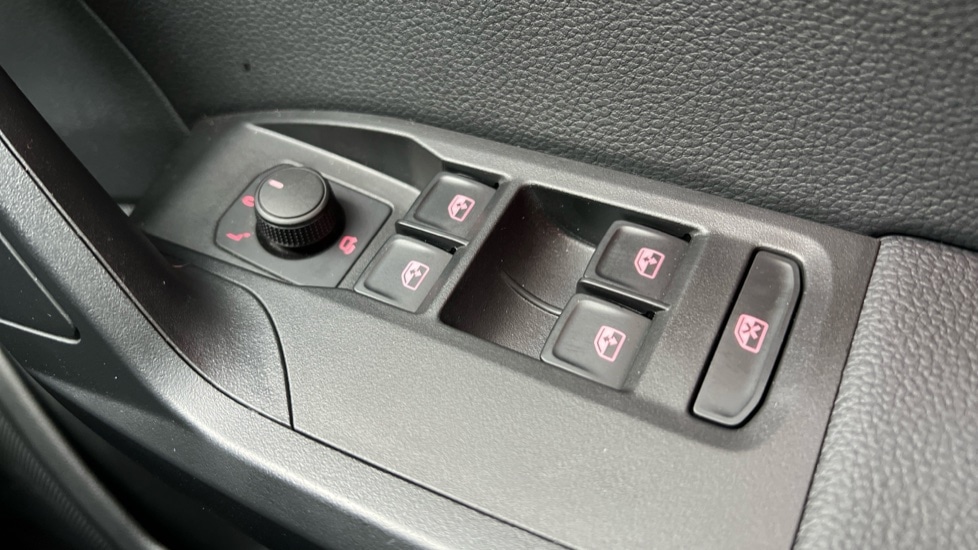 Used SEAT Ibiza 2024 for sale - 76086744: Photo 32