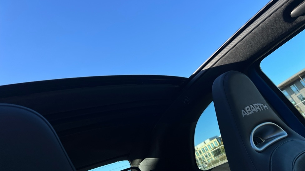 Used Abarth 595 2021 for sale - 76856365: Photo 29