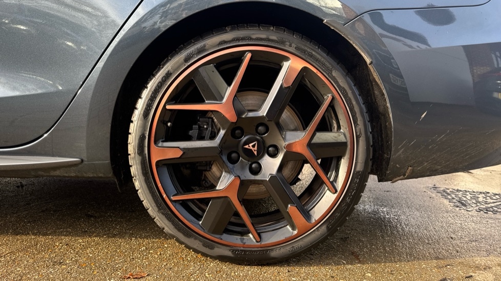 Used Cupra Leon 2025 for sale - 76966552: Photo 5