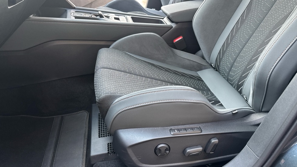 Used Cupra Leon 2025 for sale - 76966552: Photo 75