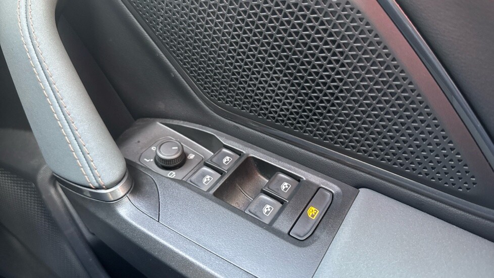 Used Cupra Leon 2025 for sale - 76966552: Photo 89