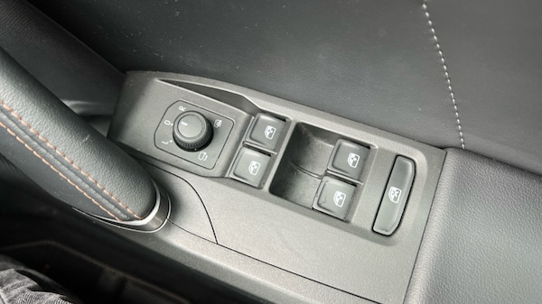 Used Cupra Leon 2024 for sale - 76265640: Photo 36