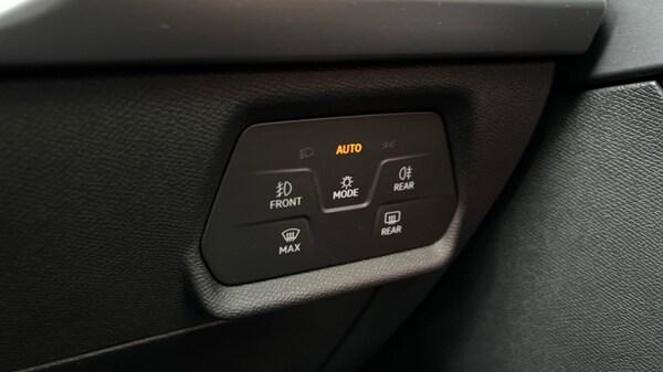 Used Cupra Leon 2025 for sale - 76265560: Photo 35