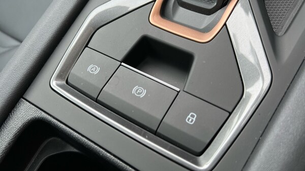 Used Cupra Leon 2025 for sale - 76265560: Photo 39