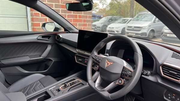Used Cupra Leon 2025 for sale - 76265560: Photo 9
