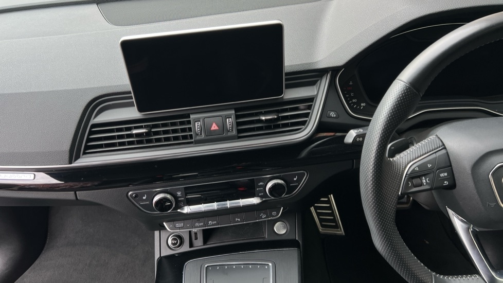 Used Audi Q5 2020 for sale - 76092159: Photo 12