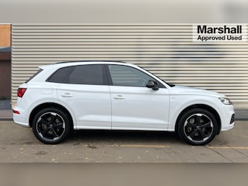 Used Audi Q5 2020 for sale - 76092159: Photo 2
